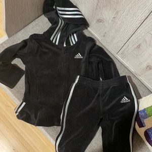 ADIDAS SWEATSUIT TODDLER SIZE 24 months